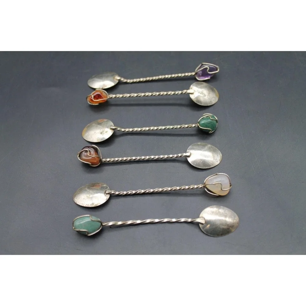 The Unbranded Brand vintage set